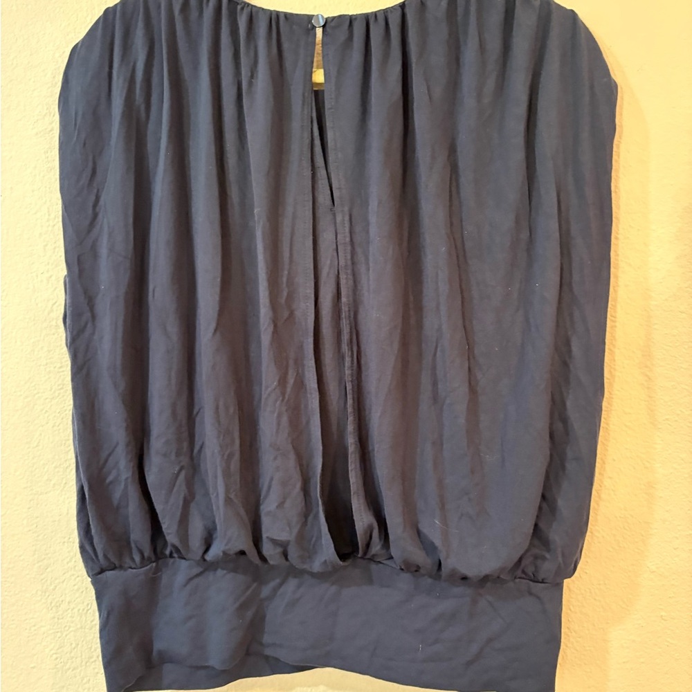 Banana Republic Navy Blouse - Picture 5 of 5